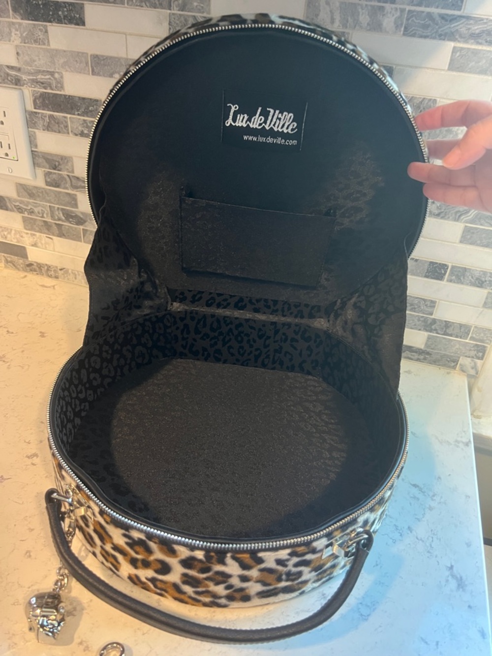 Lux de Ville Hat Box